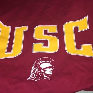 Unisex size 2XL USC TROJANS T-Shirt